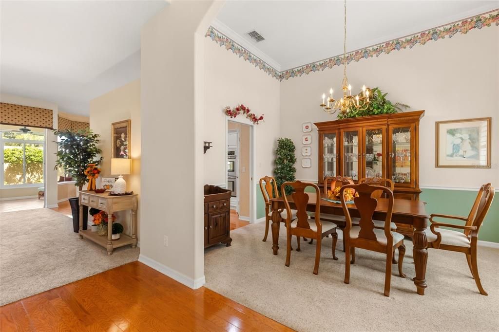 For Sale: $874,900 (3 beds, 3 baths, 2715 Square Feet)