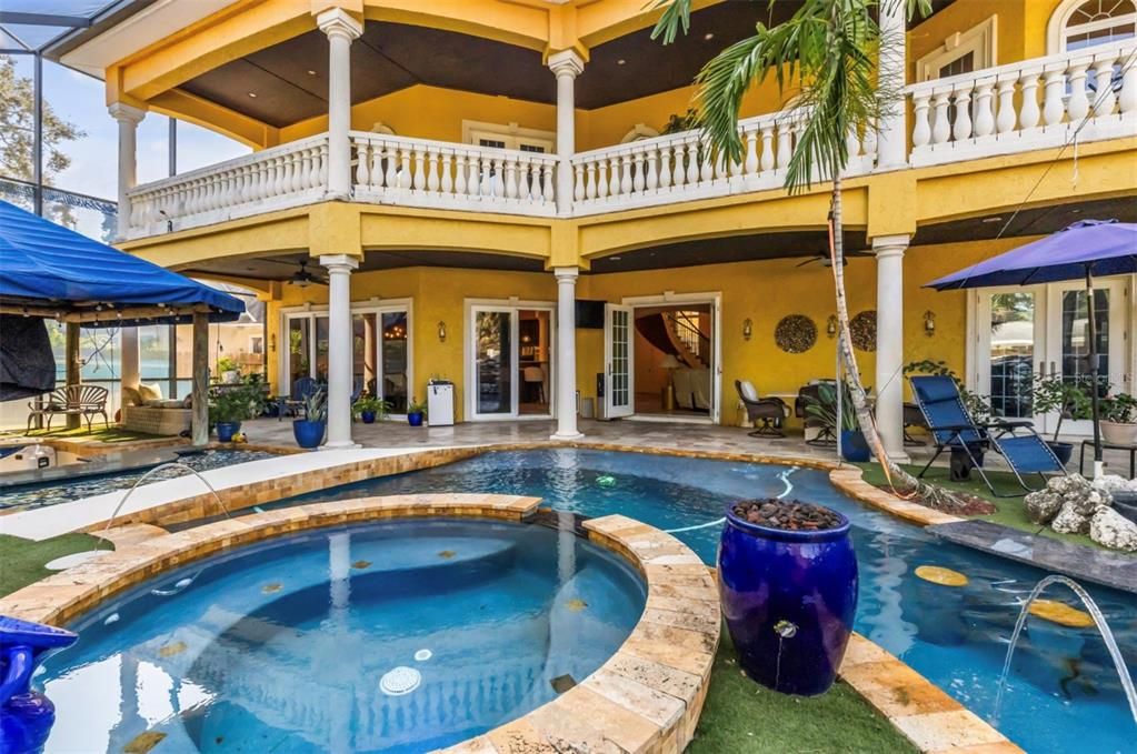 For Rent: $10,500 (5 beds, 4 baths, 4106 Square Feet)