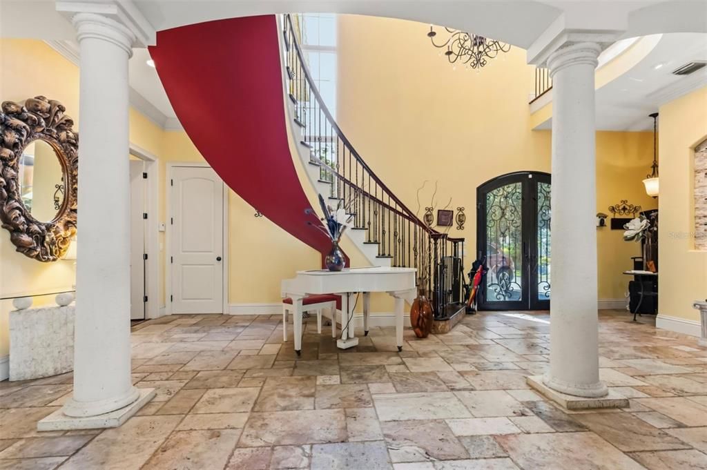 For Rent: $10,500 (5 beds, 4 baths, 4106 Square Feet)