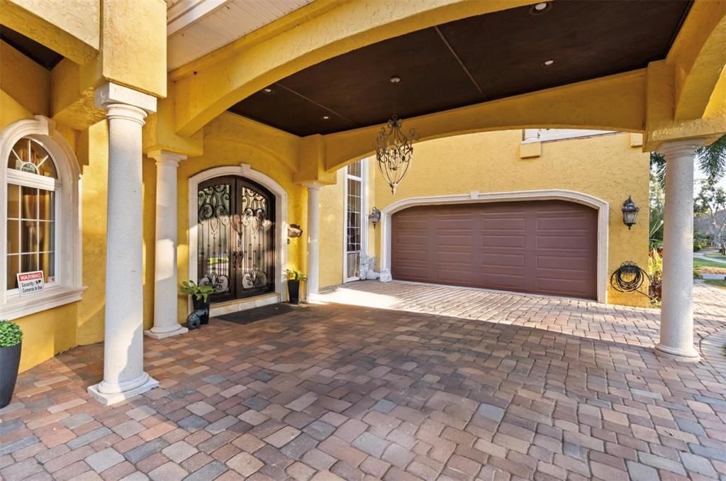 For Rent: $10,500 (5 beds, 4 baths, 4106 Square Feet)