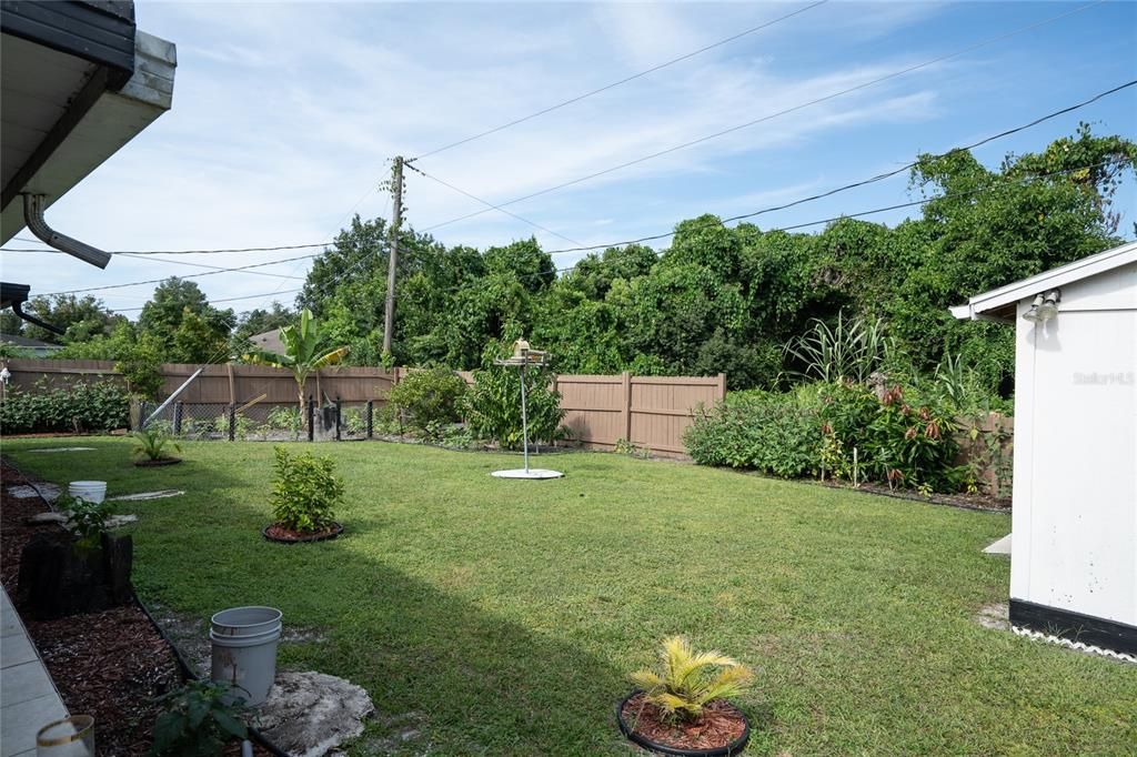 En Venta: $430,000 (3 camas, 3 baños, 1966 Pies cuadrados)