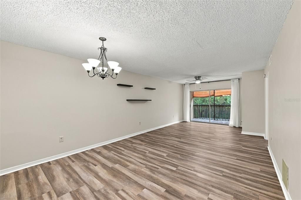 For Rent: $1,725 (2 beds, 2 baths, 1060 Square Feet)