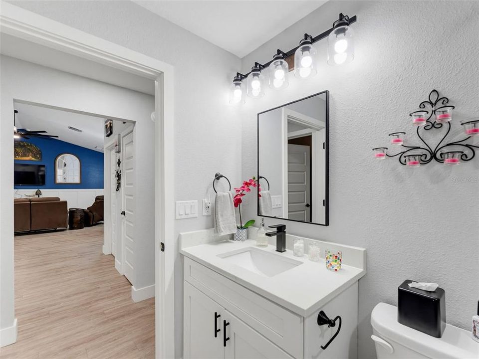 For Sale: $334,900 (3 beds, 2 baths, 1614 Square Feet)