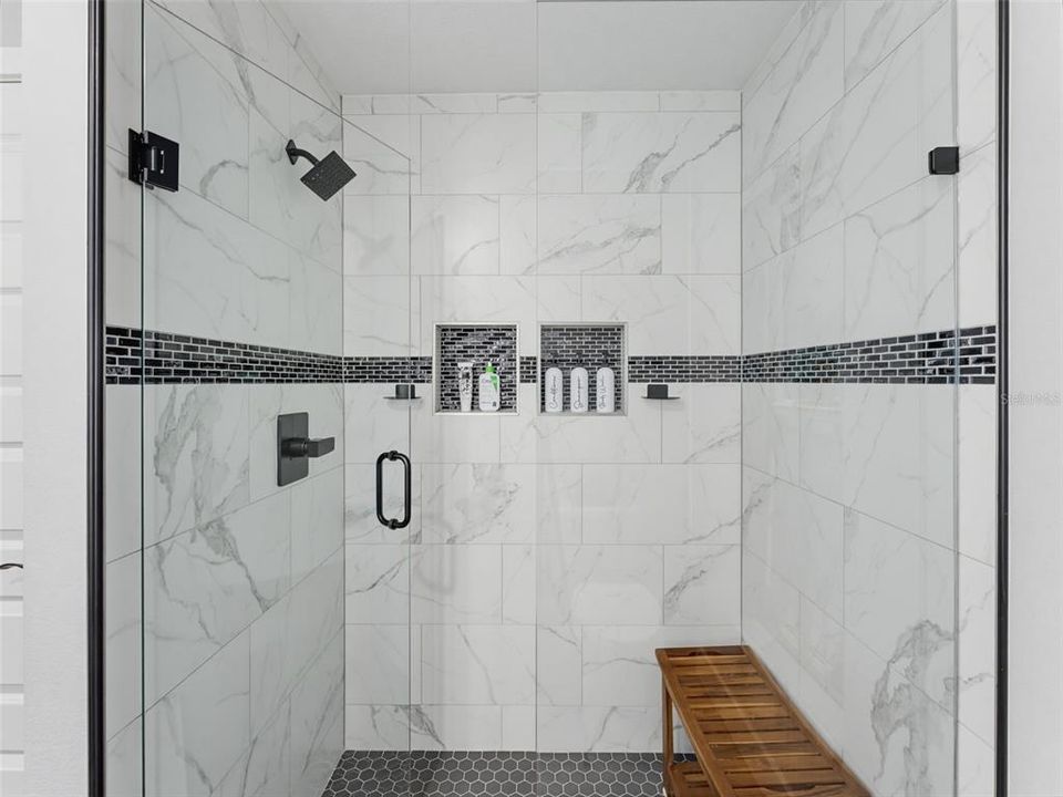For Sale: $334,900 (3 beds, 2 baths, 1614 Square Feet)