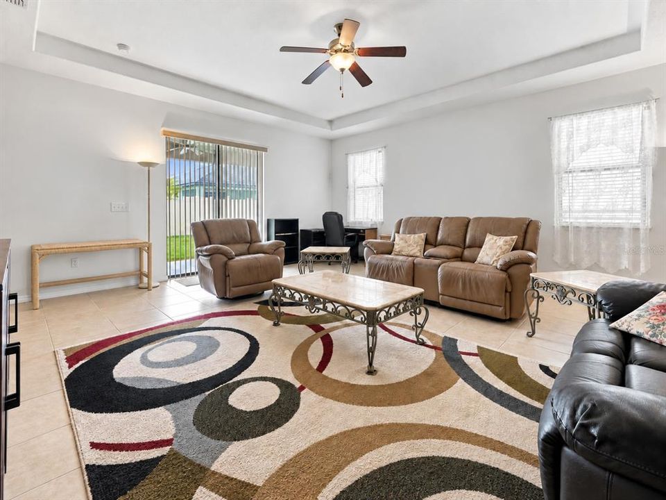 For Sale: $339,000 (3 beds, 2 baths, 1851 Square Feet)