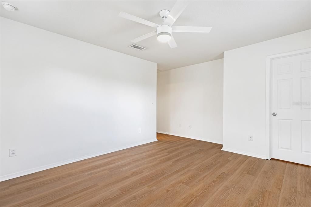 For Rent: $1,850 (2 beds, 2 baths, 1280 Square Feet)