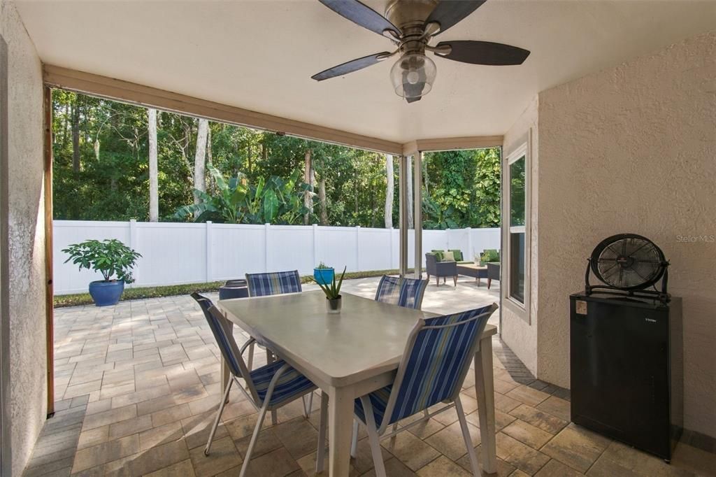 For Sale: $365,000 (3 beds, 2 baths, 1462 Square Feet)