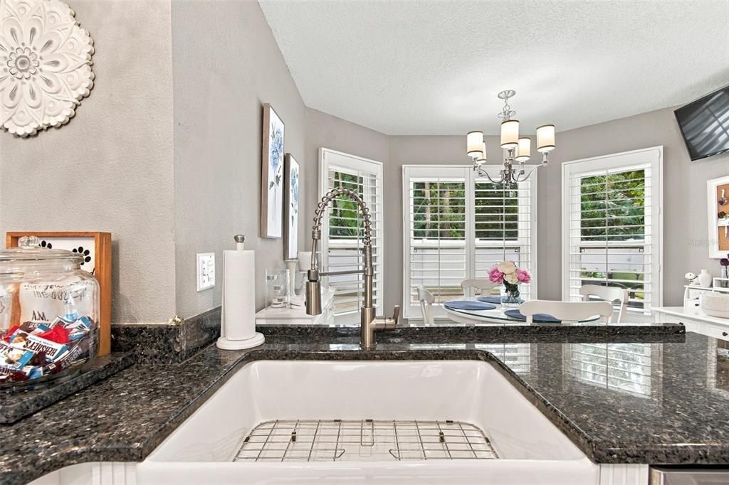 For Sale: $365,000 (3 beds, 2 baths, 1462 Square Feet)