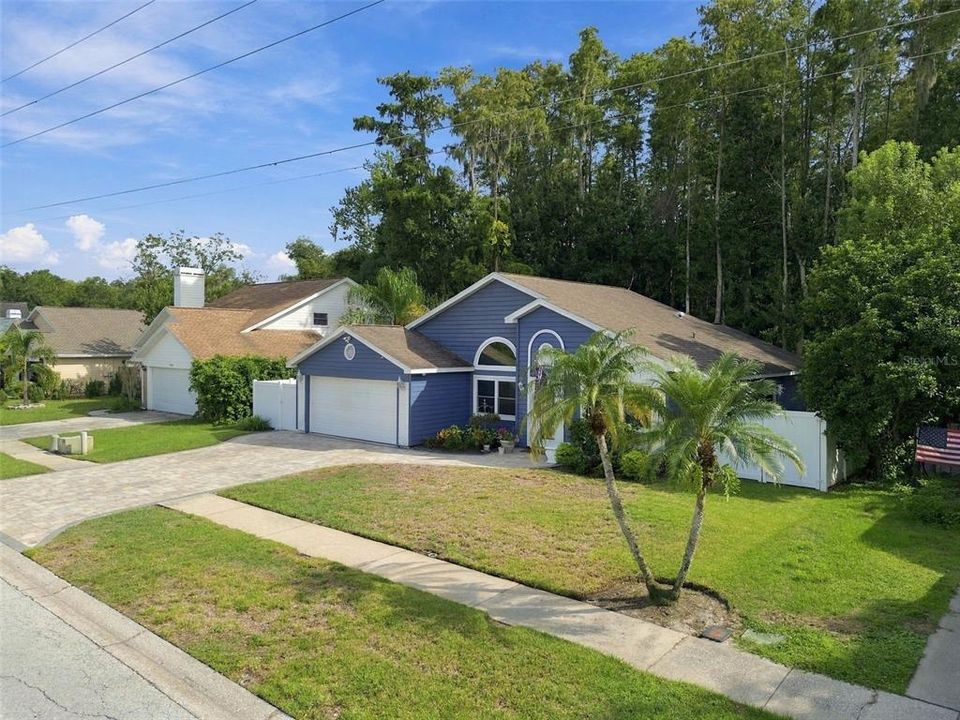 For Sale: $365,000 (3 beds, 2 baths, 1462 Square Feet)