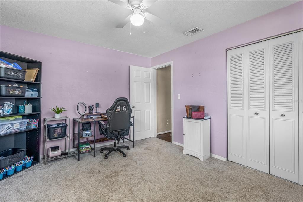 For Sale: $365,000 (3 beds, 2 baths, 1687 Square Feet)
