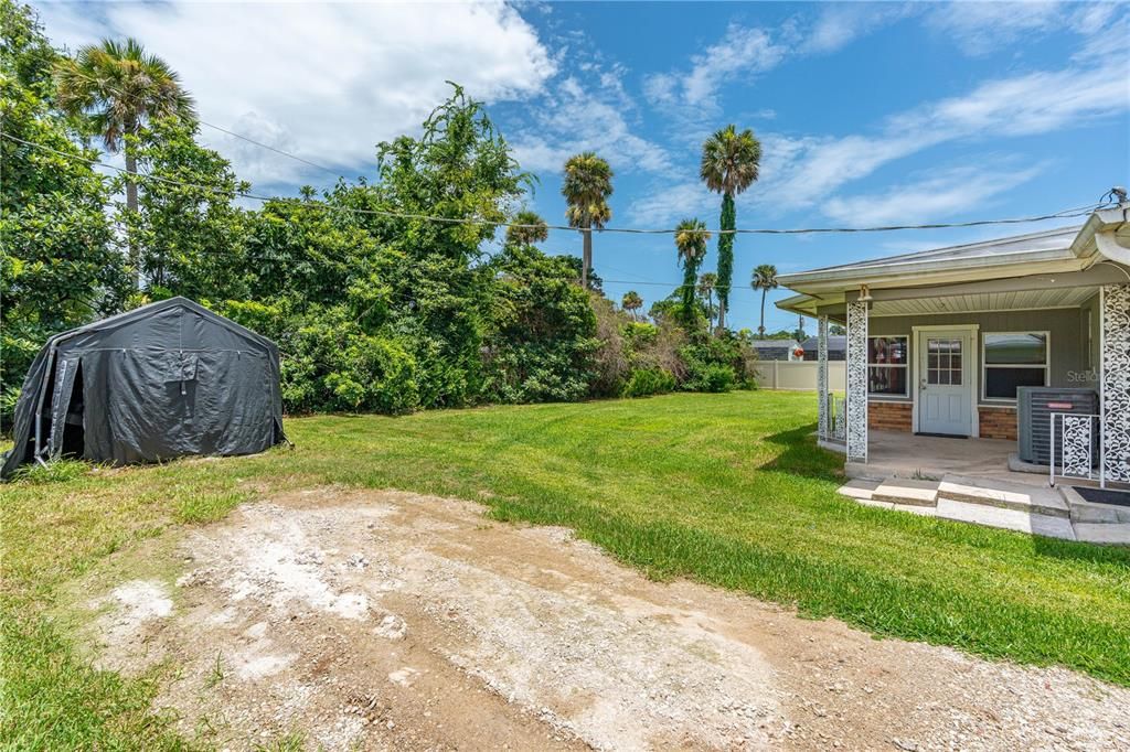 For Sale: $365,000 (3 beds, 2 baths, 1687 Square Feet)
