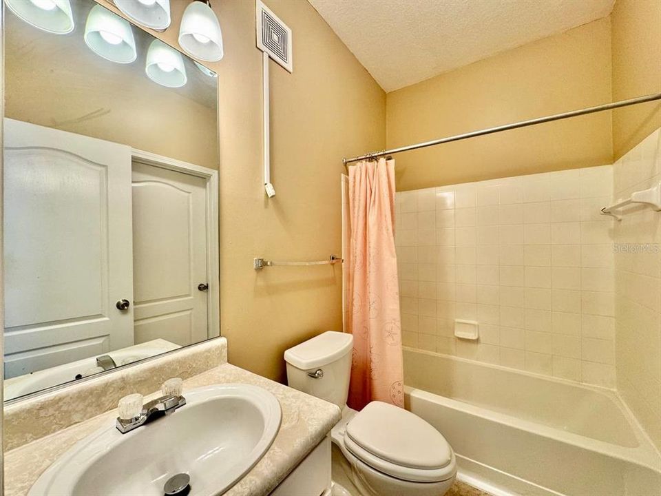 В аренду: $1,620 (2 спален, 2 ванн, 1110 Квадратных фут)
