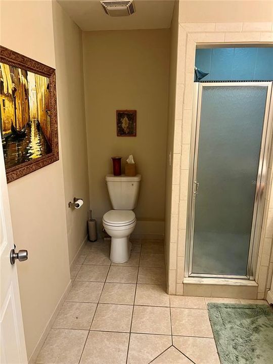 For Sale: $579,900 (2 beds, 2 baths, 1917 Square Feet)