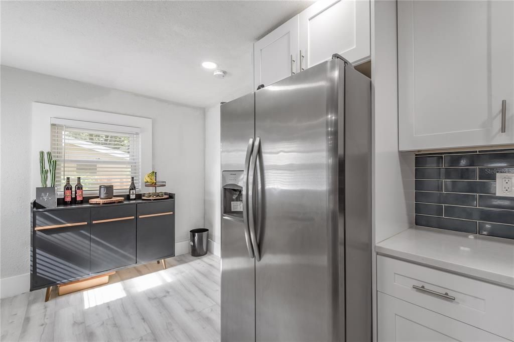 For Rent: $2,450 (3 beds, 2 baths, 1528 Square Feet)