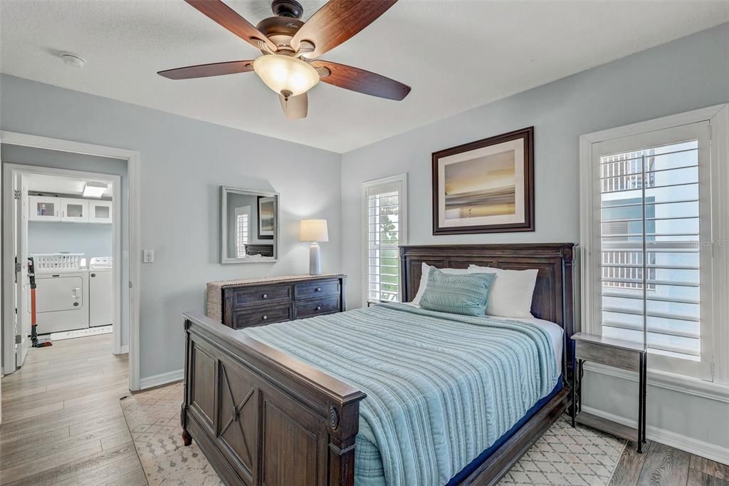 待售: $1,275,000 (3 贝兹, 3 浴室, 1979 平方英尺)