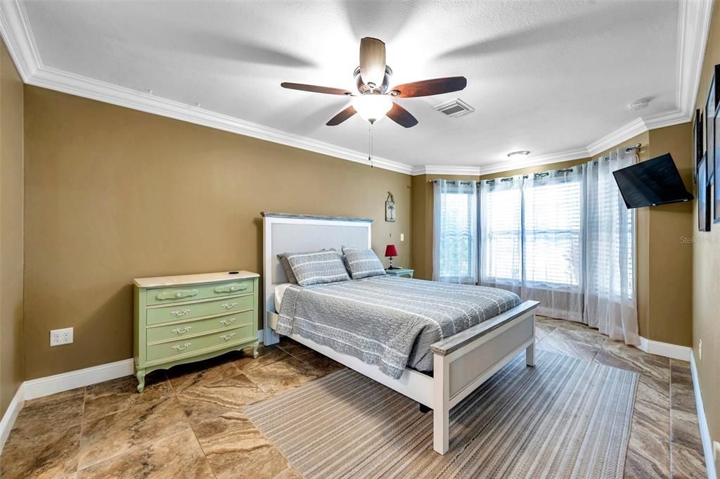 : $659,000 (4 спален, 3 ванн, 2094 Квадратных фут)