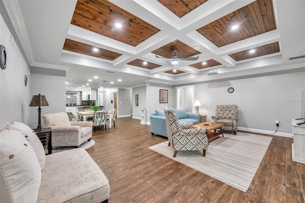 : $659,000 (4 спален, 3 ванн, 2094 Квадратных фут)