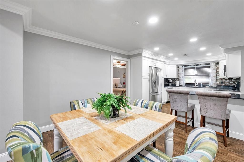 : $659,000 (4 спален, 3 ванн, 2094 Квадратных фут)