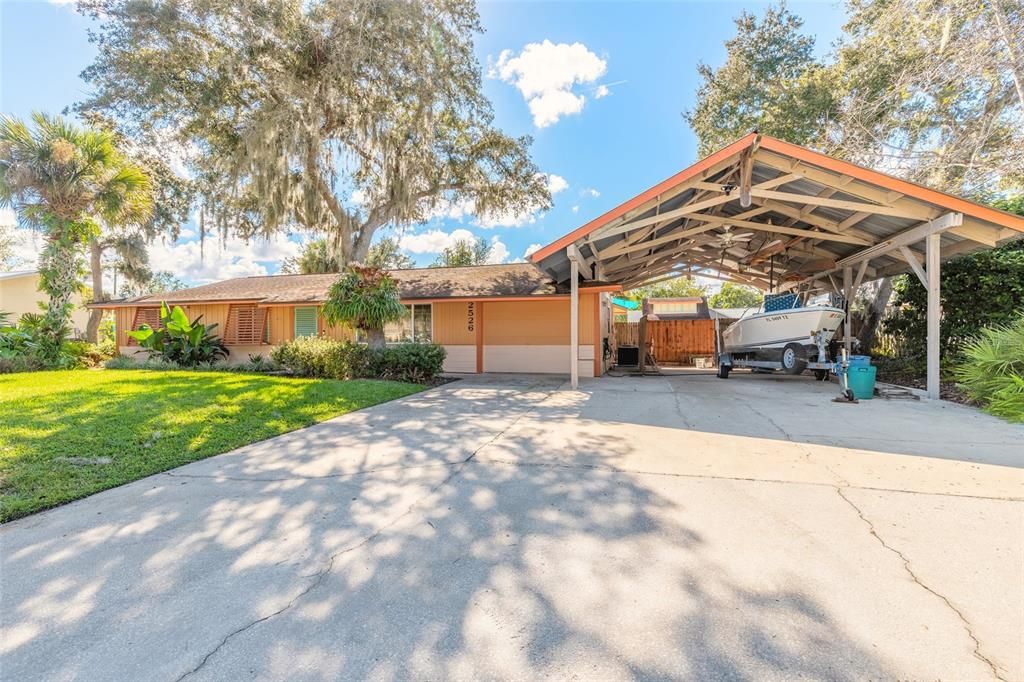 На продажу: $385,000 (3 спален, 2 ванн, 1460 Квадратных фут)