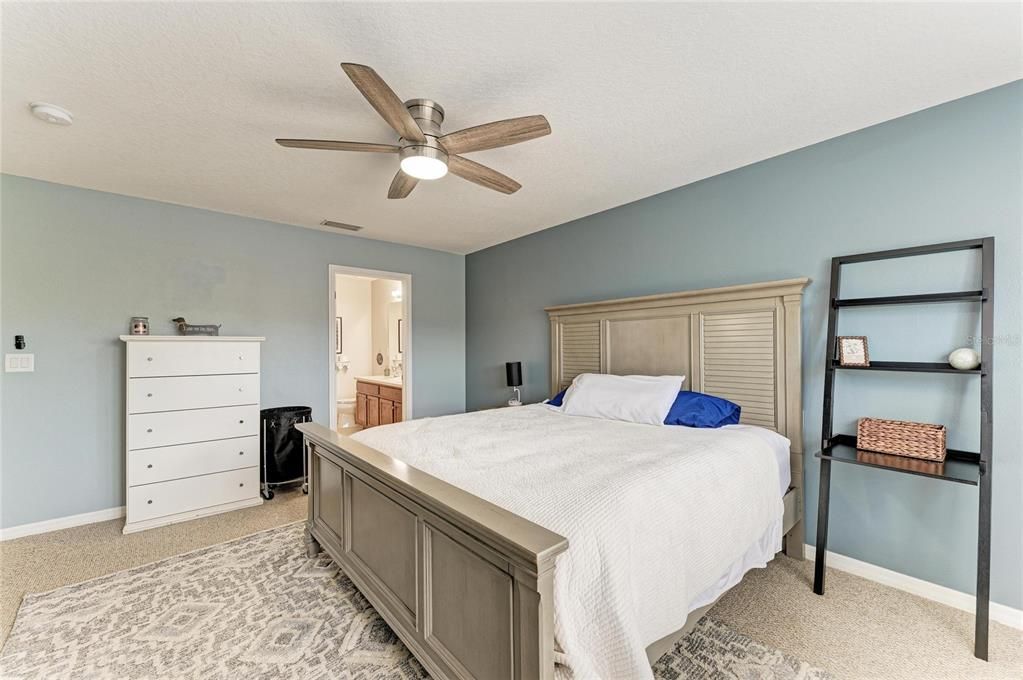 For Sale: $279,900 (3 beds, 2 baths, 1692 Square Feet)