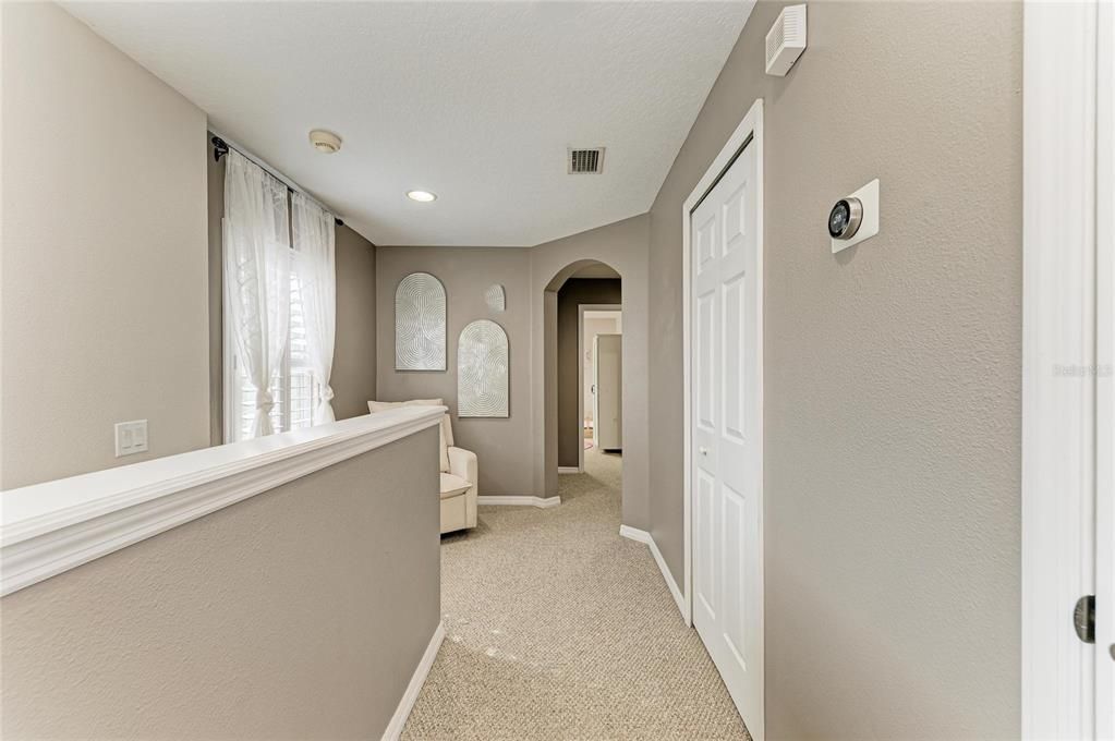 For Sale: $279,900 (3 beds, 2 baths, 1692 Square Feet)