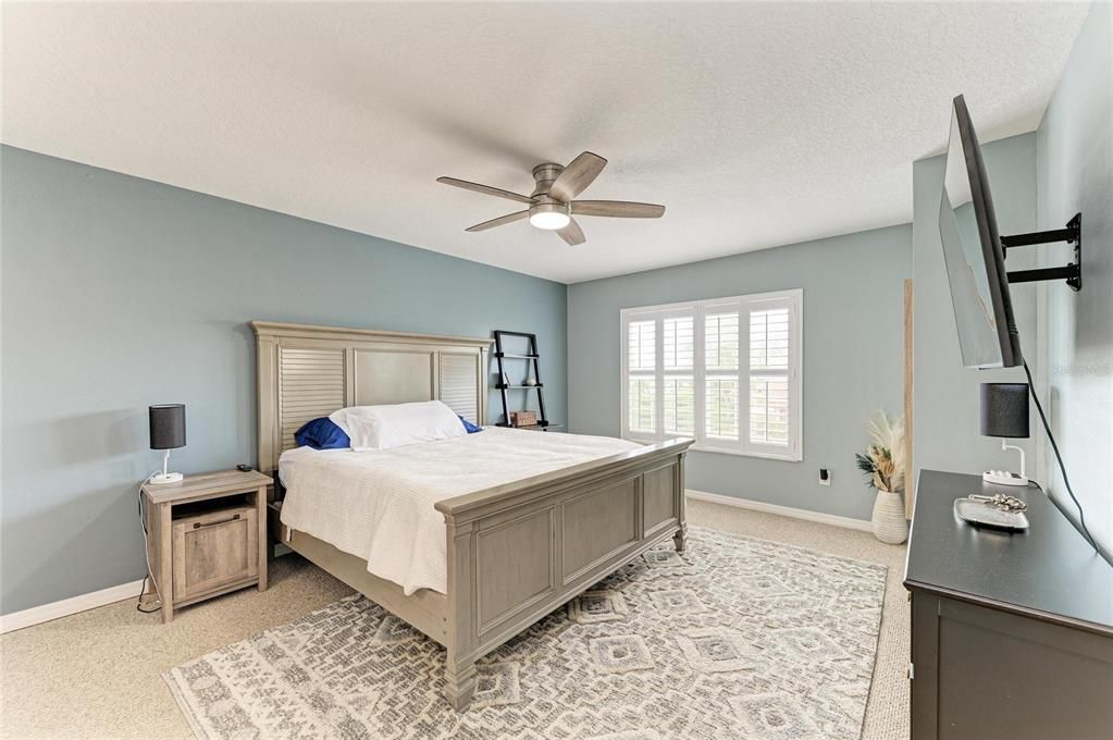 For Sale: $279,900 (3 beds, 2 baths, 1692 Square Feet)