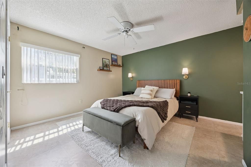 For Sale: $357,000 (3 beds, 2 baths, 1120 Square Feet)