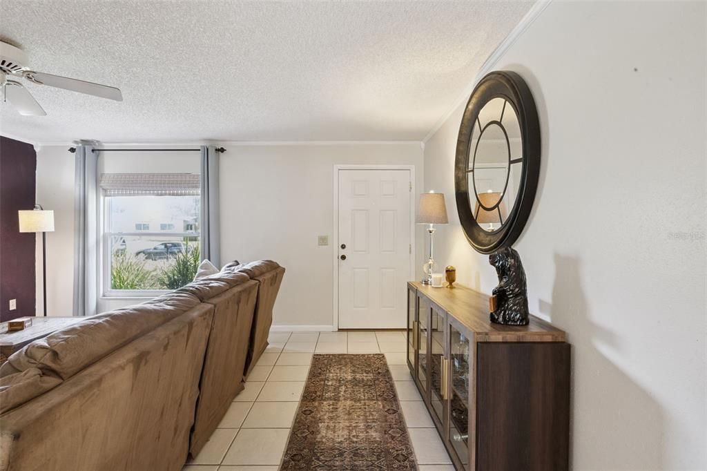For Sale: $357,000 (3 beds, 2 baths, 1120 Square Feet)