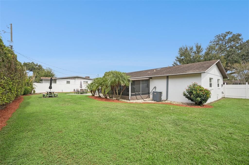 For Sale: $357,000 (3 beds, 2 baths, 1120 Square Feet)