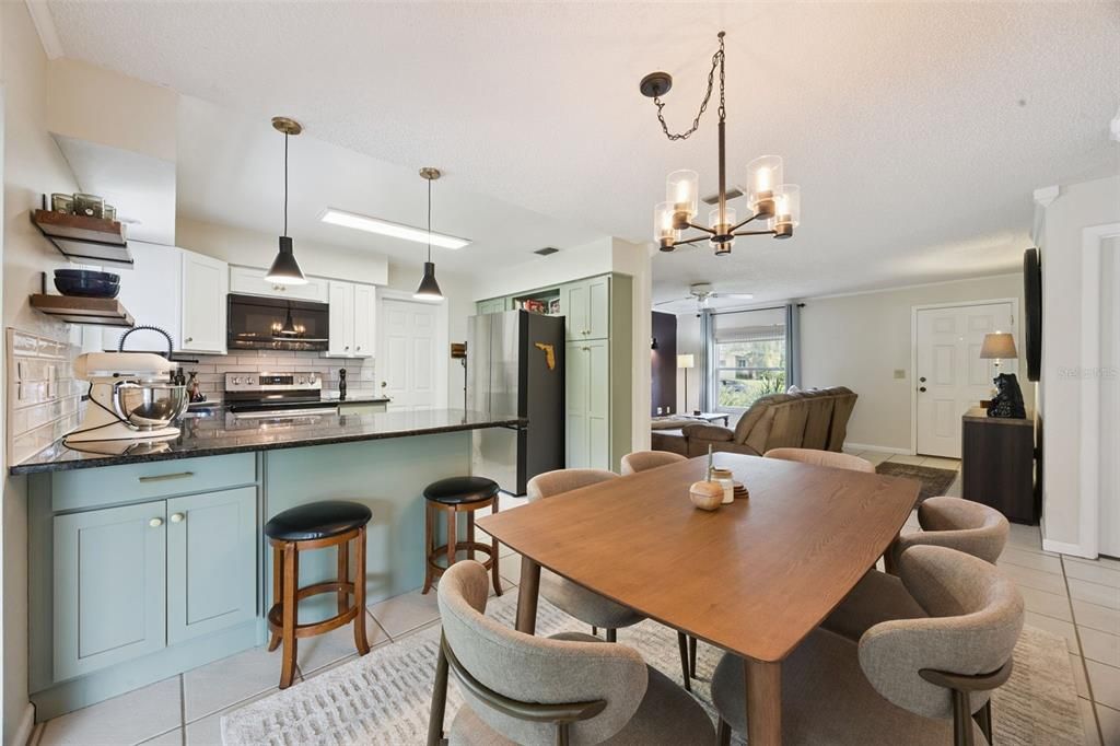 For Sale: $357,000 (3 beds, 2 baths, 1120 Square Feet)