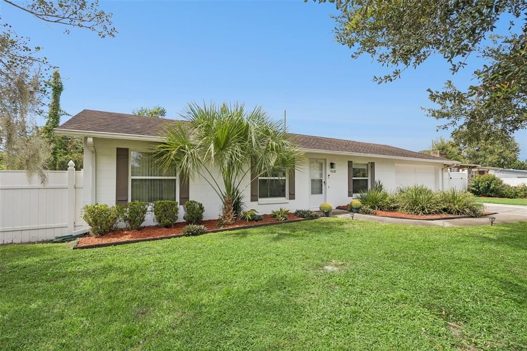 For Sale: $357,000 (3 beds, 2 baths, 1120 Square Feet)