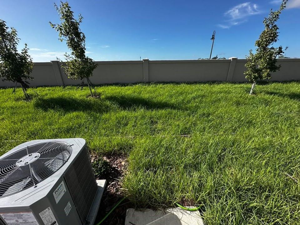 For Rent: $1,840 (3 beds, 2 baths, 1386 Square Feet)