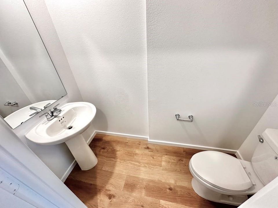 For Rent: $1,840 (3 beds, 2 baths, 1386 Square Feet)