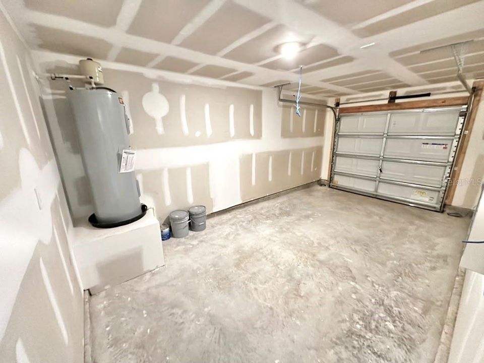 For Rent: $1,840 (3 beds, 2 baths, 1386 Square Feet)