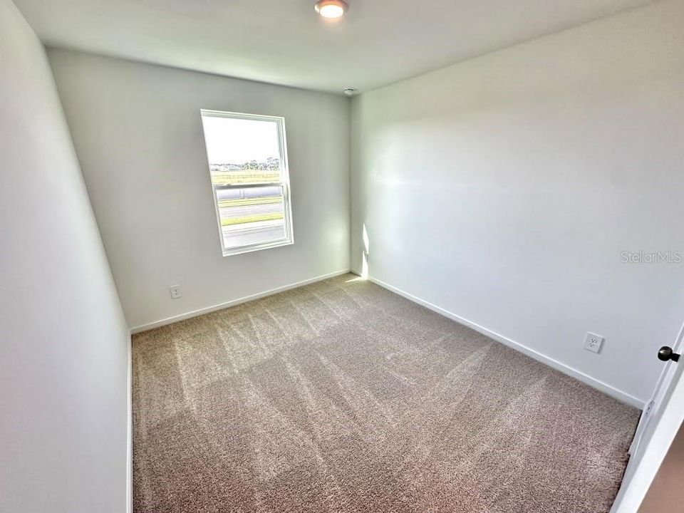 For Rent: $1,840 (3 beds, 2 baths, 1386 Square Feet)