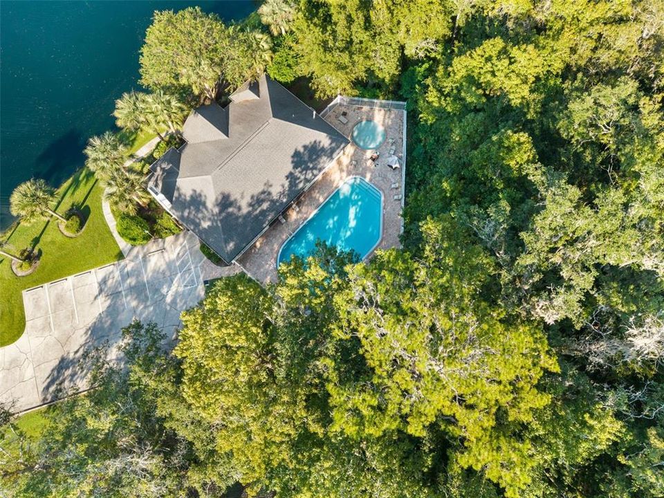 En Venta: $535,000 (4 camas, 3 baños, 2206 Pies cuadrados)