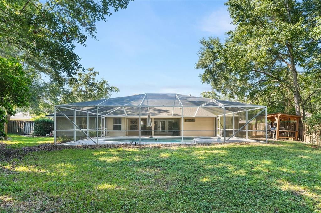 En Venta: $535,000 (4 camas, 3 baños, 2206 Pies cuadrados)