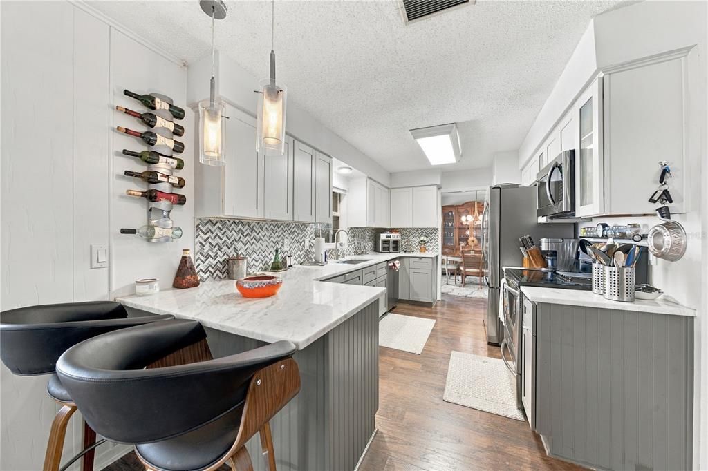 For Sale: $550,000 (3 beds, 2 baths, 1865 Square Feet)