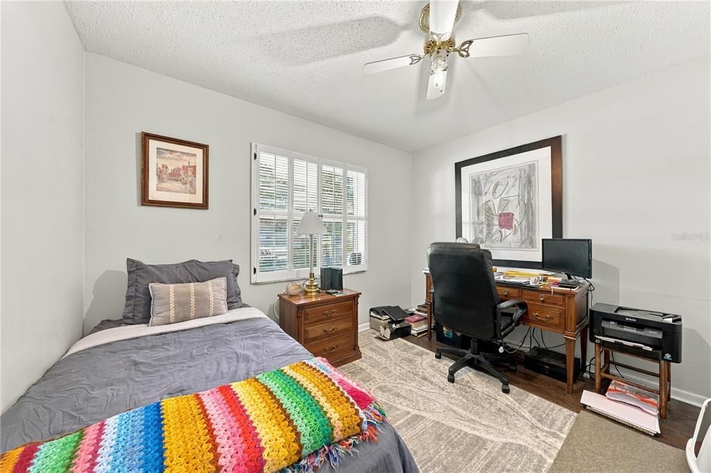 For Sale: $550,000 (3 beds, 2 baths, 1865 Square Feet)