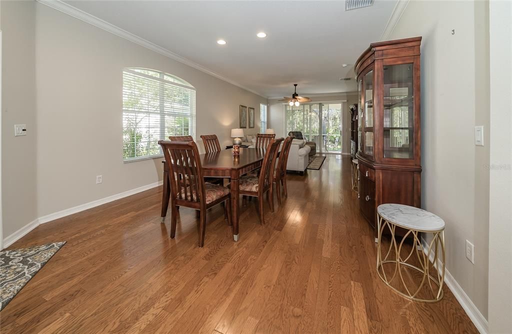 For Sale: $345,000 (3 beds, 2 baths, 1760 Square Feet)