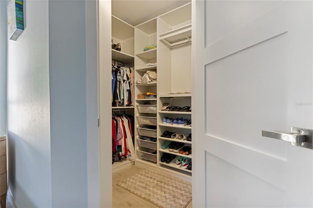 For Sale: $1,185,000 (3 beds, 2 baths, 2230 Square Feet)