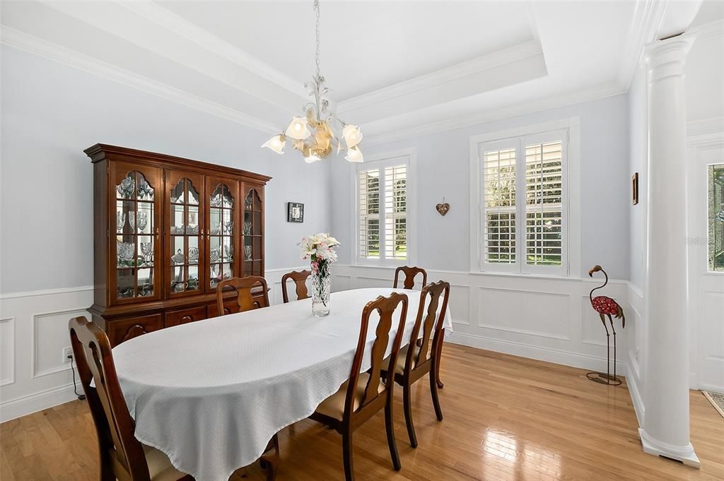 For Sale: $875,000 (4 beds, 3 baths, 3014 Square Feet)
