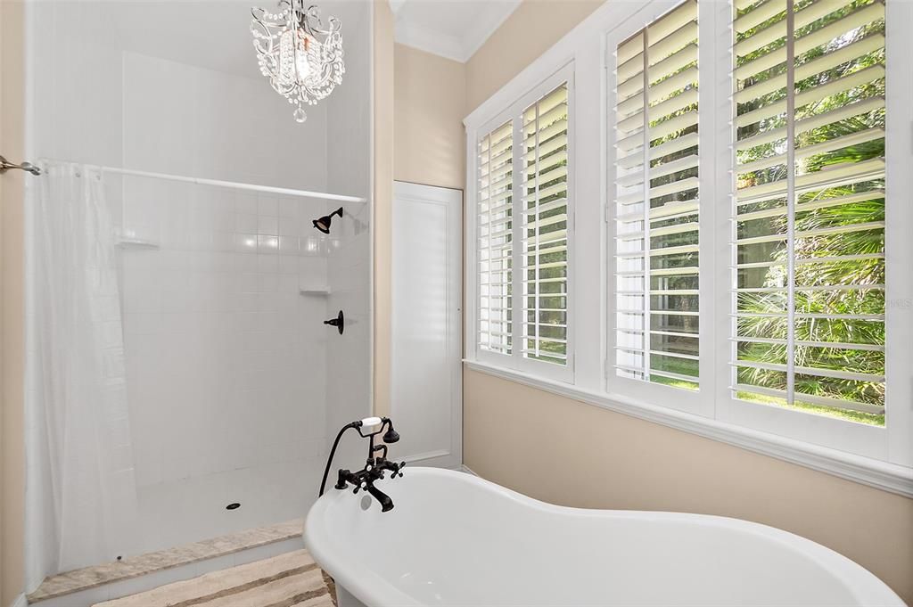 For Sale: $875,000 (4 beds, 3 baths, 3014 Square Feet)