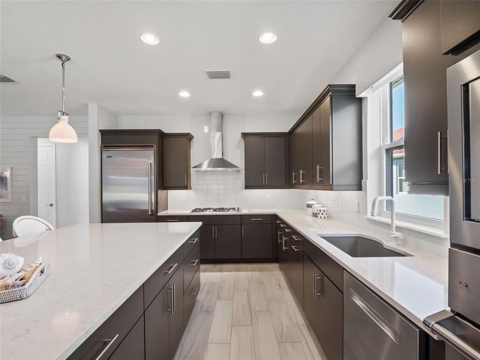 En Venta: $539,990 (2 camas, 2 baños, 2087 Pies cuadrados)