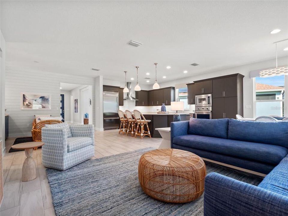 En Venta: $539,990 (2 camas, 2 baños, 2087 Pies cuadrados)