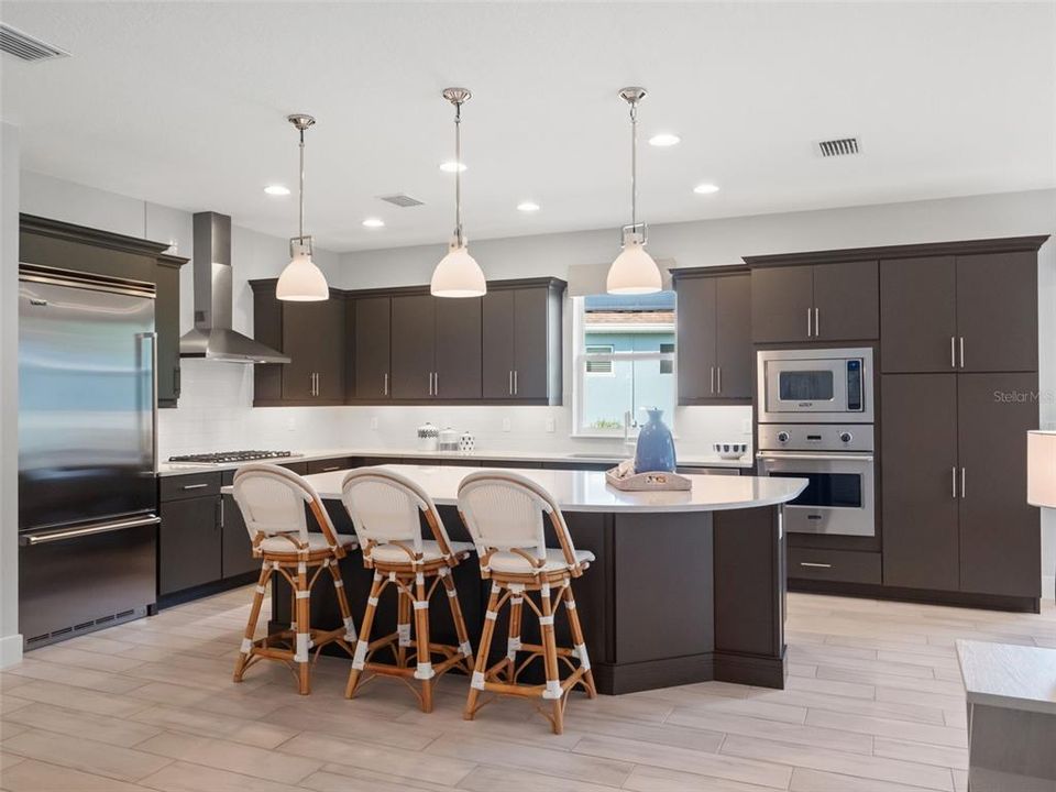 En Venta: $539,990 (2 camas, 2 baños, 2087 Pies cuadrados)
