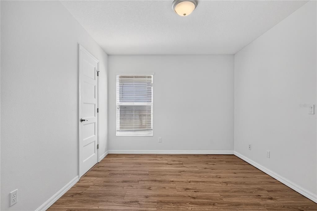 For Sale: $329,000 (3 beds, 2 baths, 1680 Square Feet)