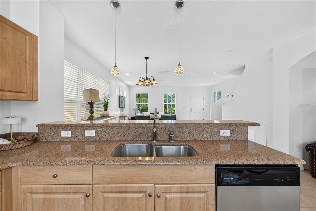 For Sale: $329,000 (3 beds, 2 baths, 1680 Square Feet)