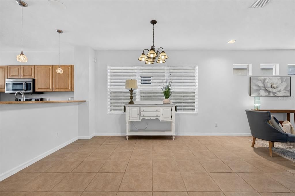 For Sale: $329,000 (3 beds, 2 baths, 1680 Square Feet)
