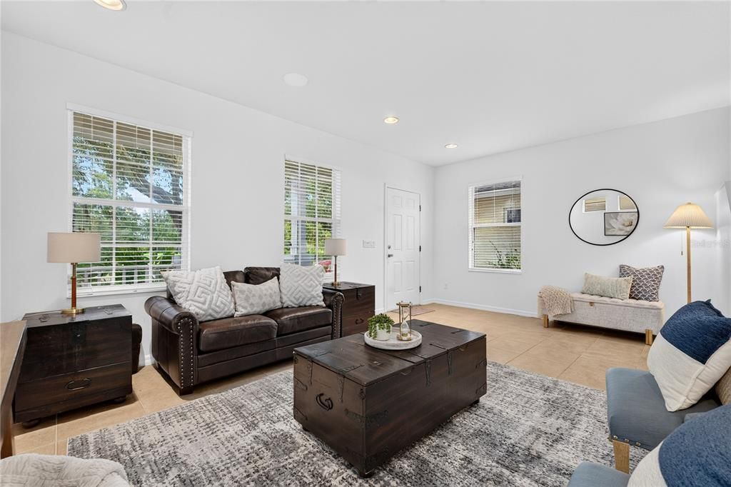 For Sale: $329,000 (3 beds, 2 baths, 1680 Square Feet)